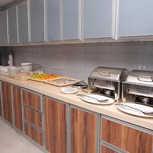 الراحة للوحدات السكنية 3* جدة