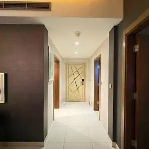 احجز هنا