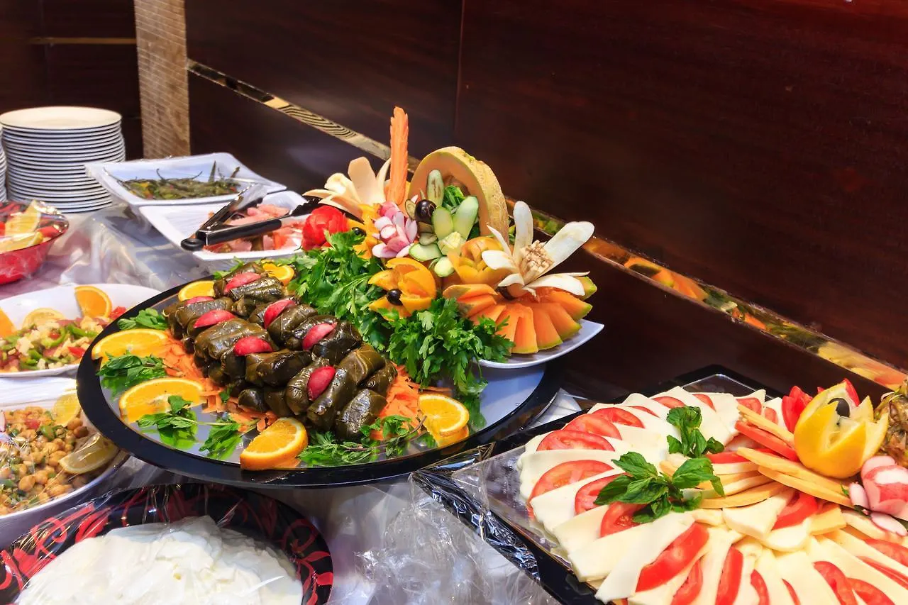 Al Bayraq Hotel